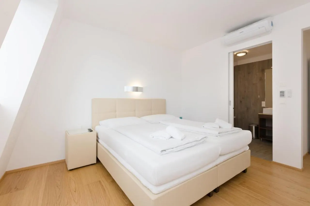 Central Riverside Residences Vienna 0*,