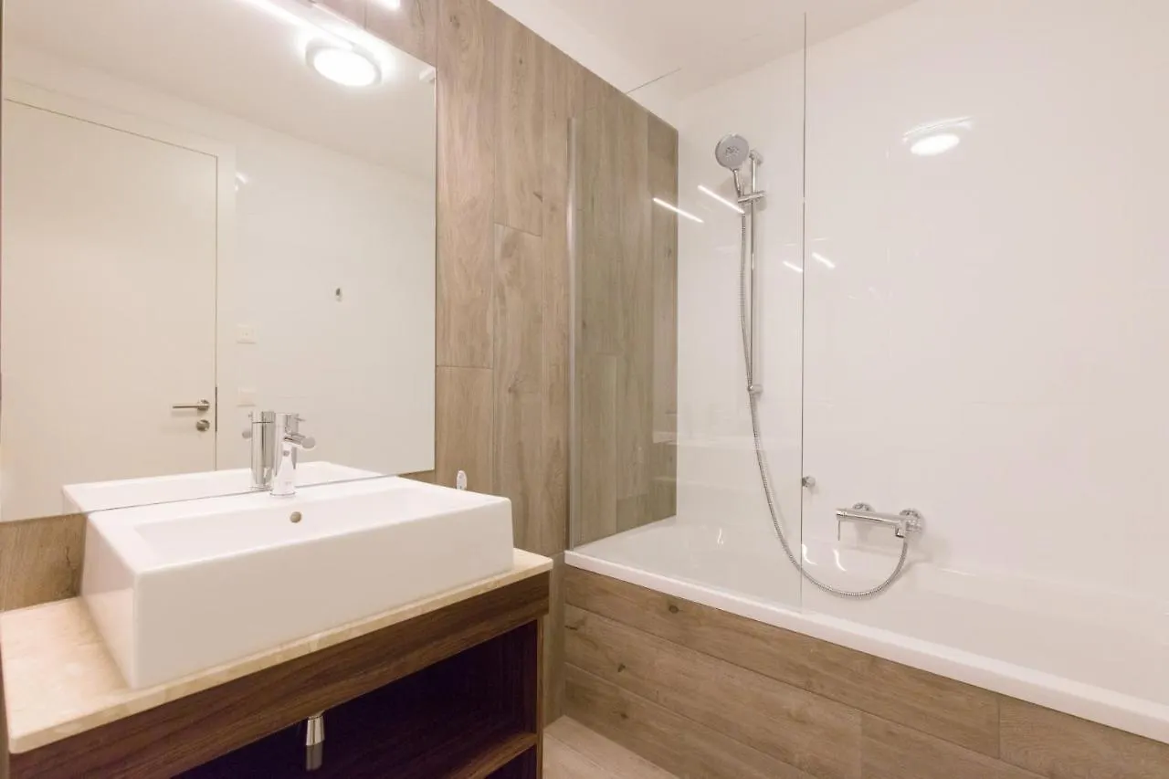 Central Riverside Residences Vienna Apartment