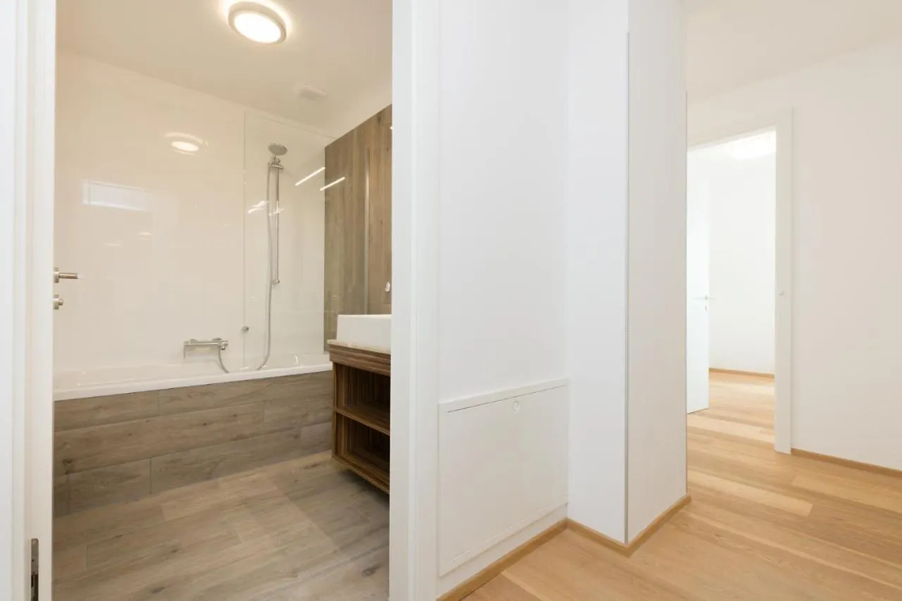 Central Riverside Residences Vienna 0*,  Austria