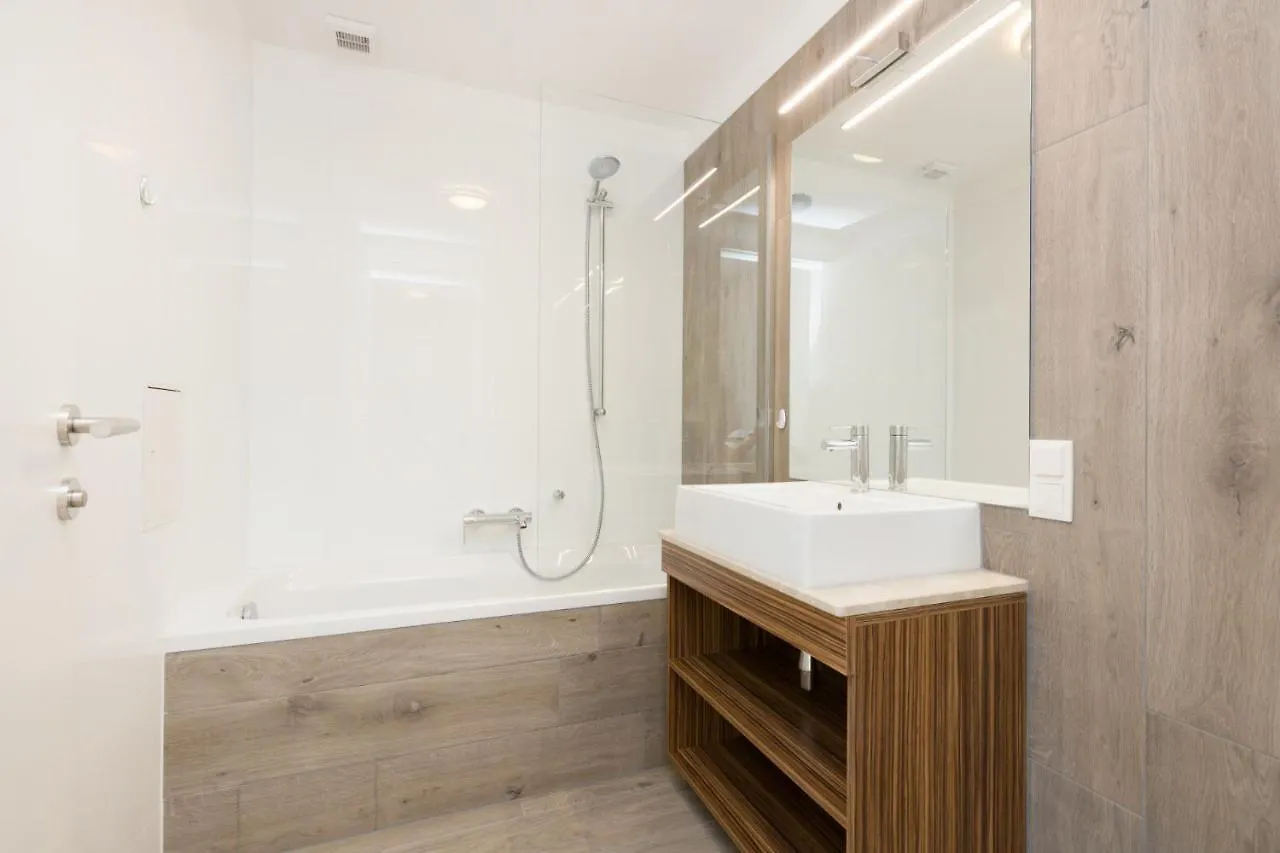 Apartment Central Riverside Residences Vienna Austria