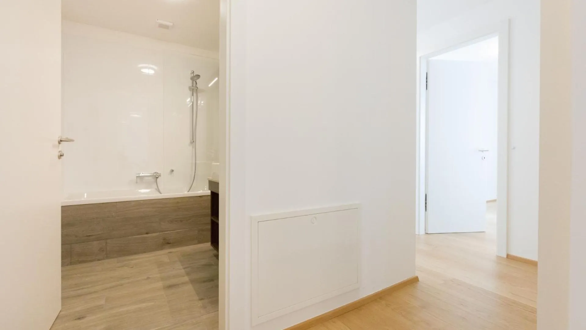 Central Riverside Residences Vienna 0*,  Austria